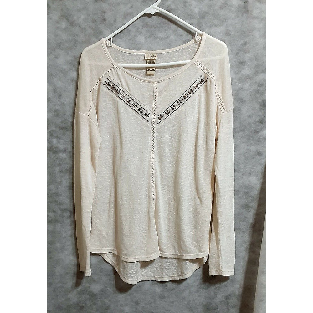 Daytrip Cream Knit Top Sz L Beaded Openwork Braid trim